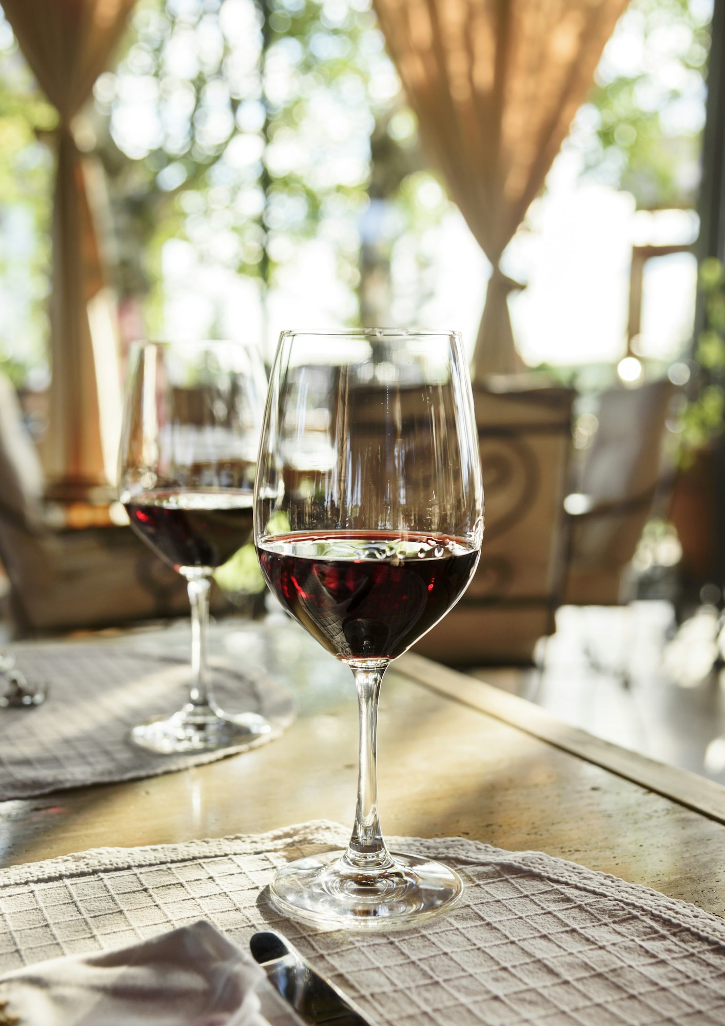 wineglass-with-red-wine.jpg